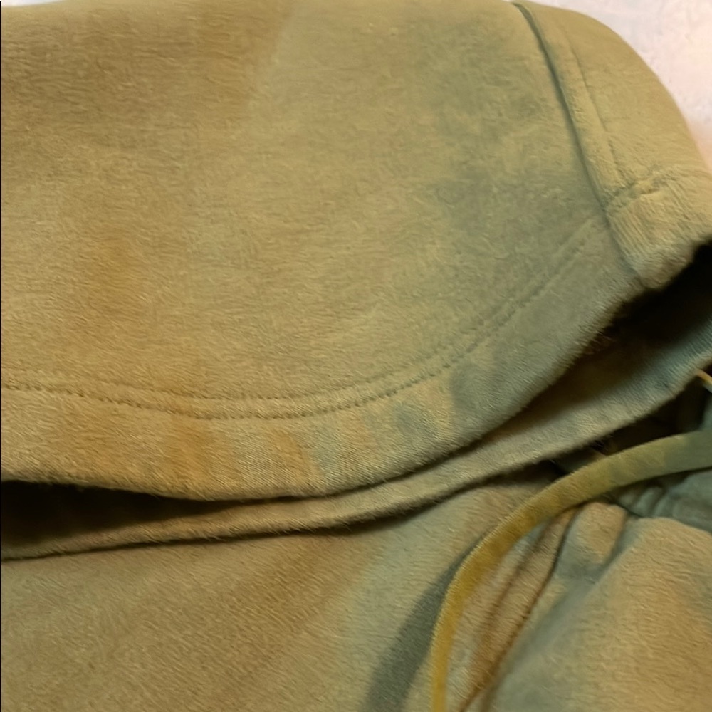 Lululemon Athletica Green Sweatpants - Picture 6 of 11